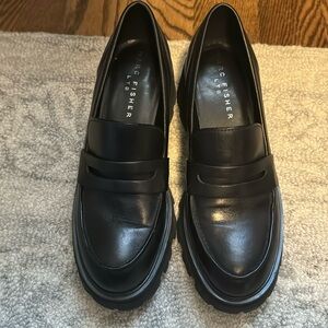 Marc Fisher Latika Loafer - Size 6.5